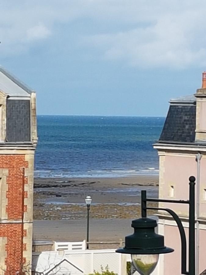 Hotel De Normandie Saint-Aubin-Sur-Mer  Ngoại thất bức ảnh
