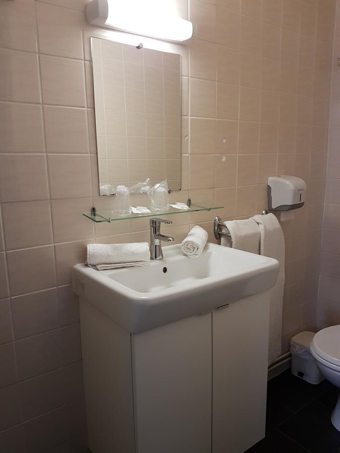Hotel De Normandie Saint-Aubin-Sur-Mer  Ngoại thất bức ảnh