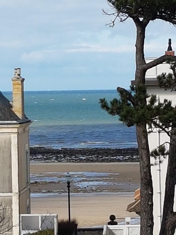 Hotel De Normandie Saint-Aubin-Sur-Mer  Ngoại thất bức ảnh